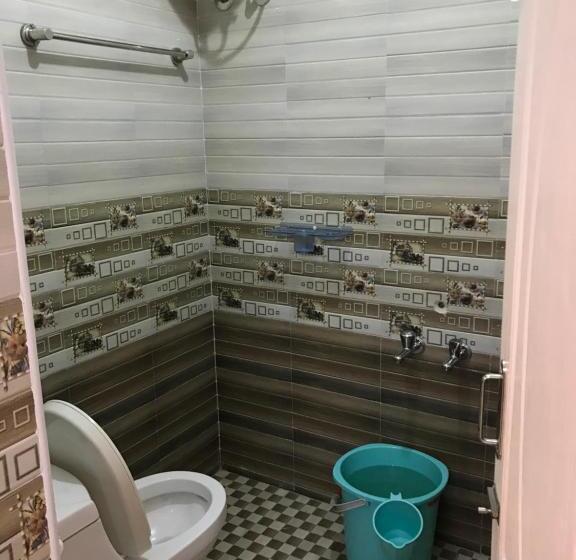 هتل Happystay Rooms And Cottages