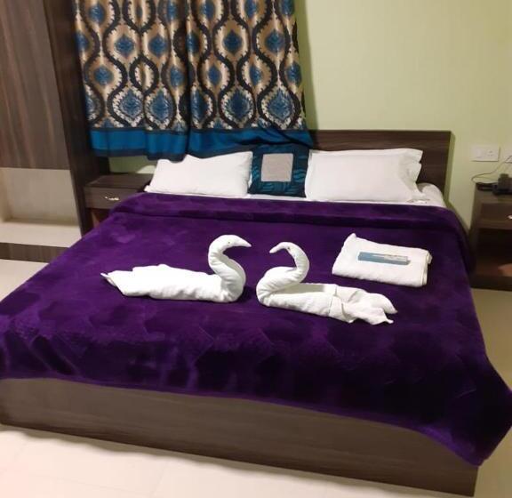 هتل Happystay Rooms And Cottages