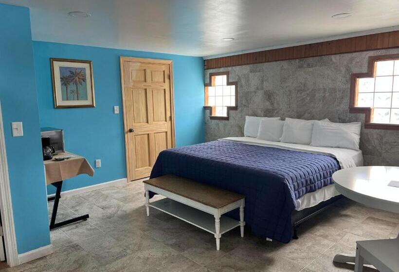 Nautical Motel