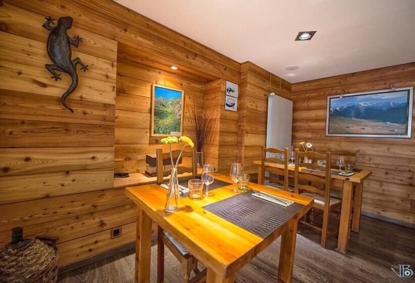 Chalet De Lanza