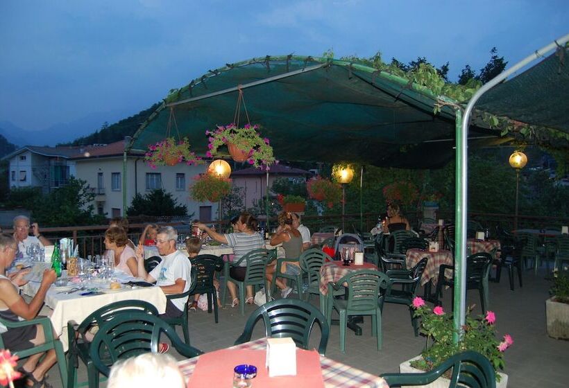 בית מלון כפרי Albergo Sala