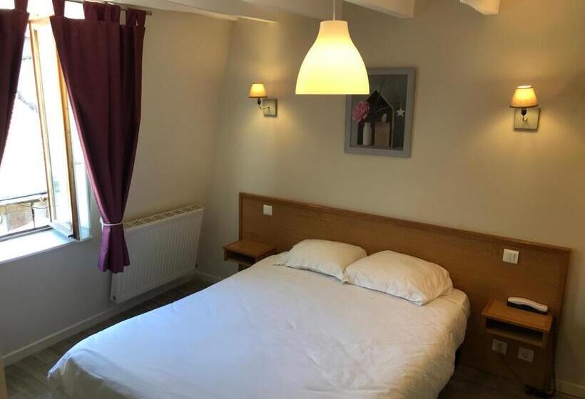 فندق Logis Auberge De La Fontaine