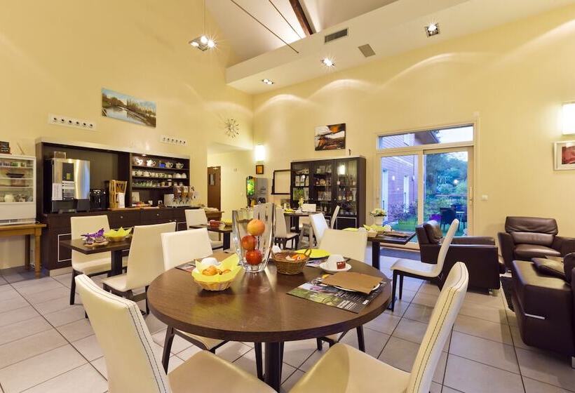 בית מלון כפרי Auberge Du Moulin Marin