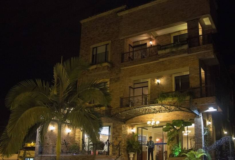 هتل Castilla Real