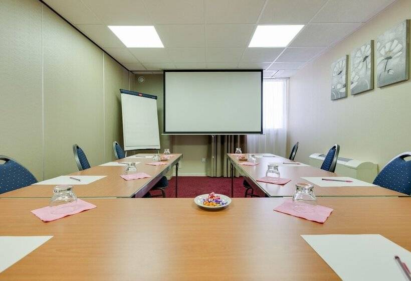 בית מלון כפרי De L Isle  L Isle D Abeau