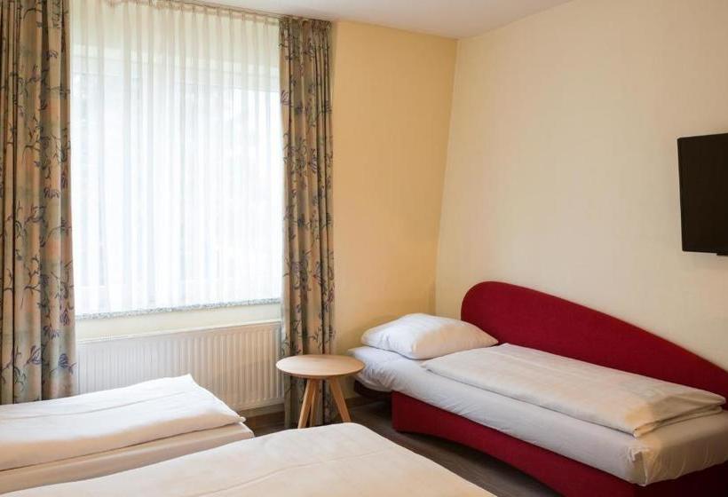 בית מלון כפרי Gremersdorf  Zum Grunen Jager