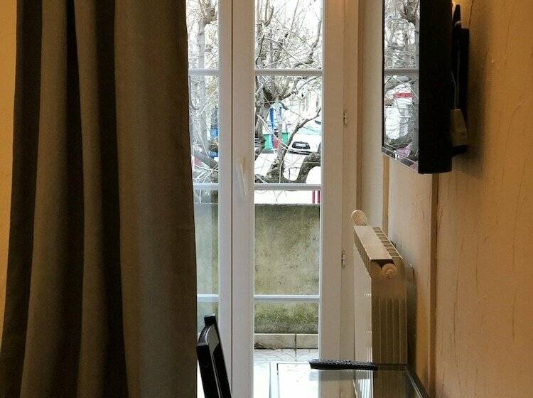 호텔 Hôtel La Table 2 Giffon