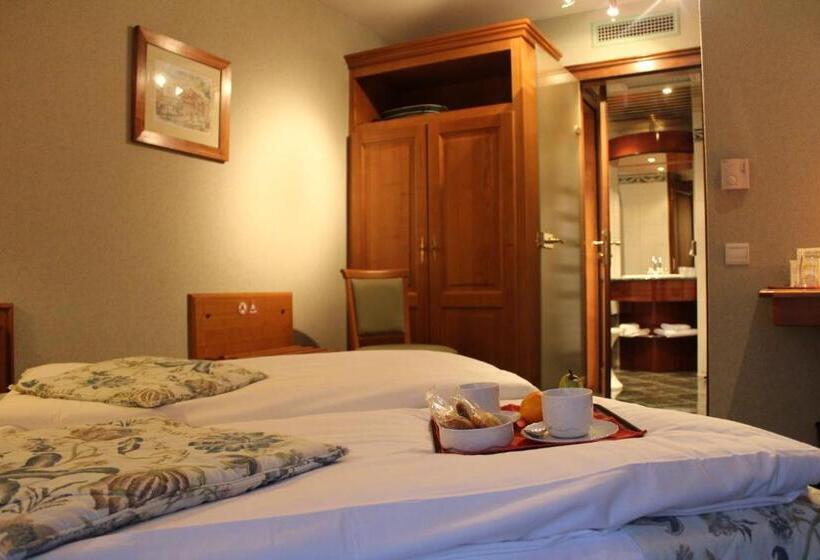 酒店 Hôtel Le Mittelwihr