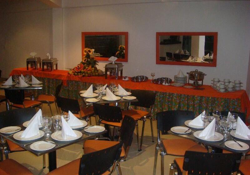 هتل Manantial Melgar