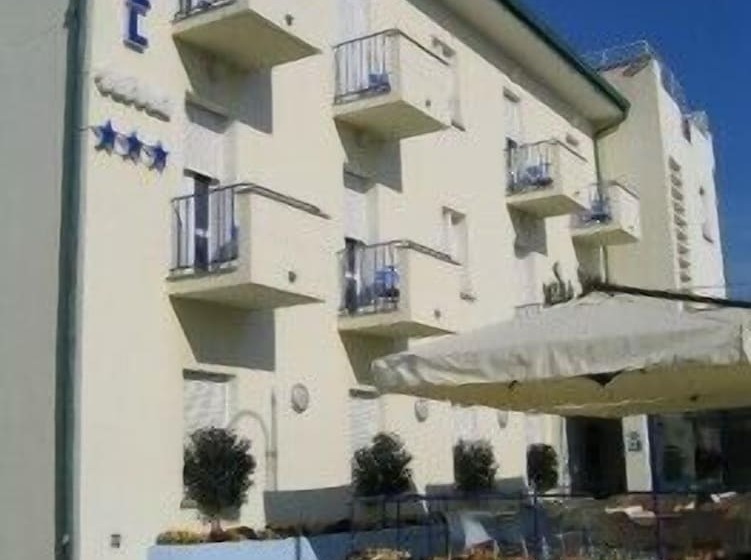 בית מלון כפרי Nina