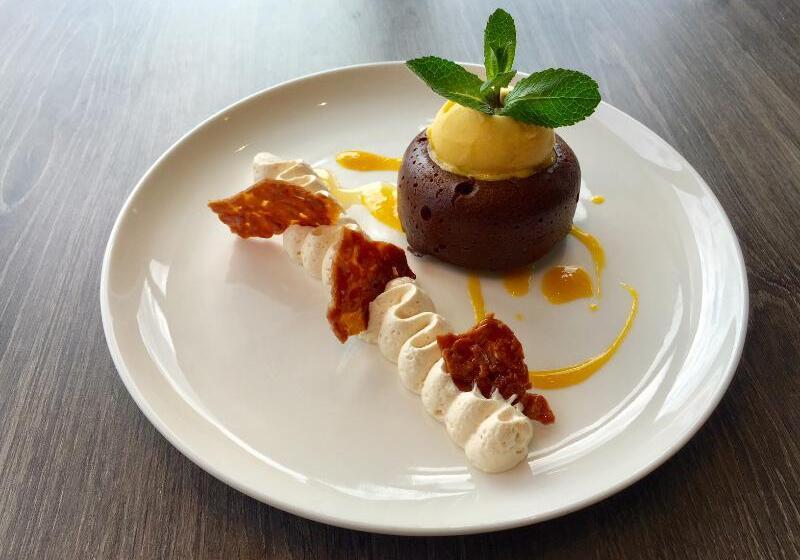 בית מלון כפרי Logis Hôtel & Restaurant Les Mouettes   Larmor Plage, Proche De Lorient