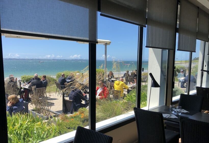 בית מלון כפרי Logis Hôtel & Restaurant Les Mouettes   Larmor Plage, Proche De Lorient