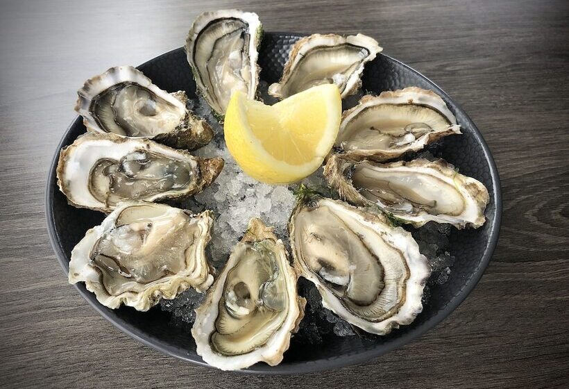 בית מלון כפרי Logis Hôtel & Restaurant Les Mouettes   Larmor Plage, Proche De Lorient