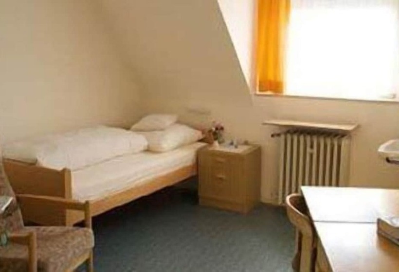 レジデンス Kloster Esthal