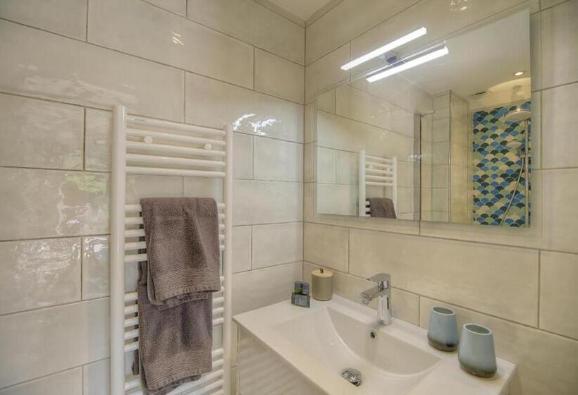 ベッドアンドブレックファースト Le Refuge   Gigaro Lodges