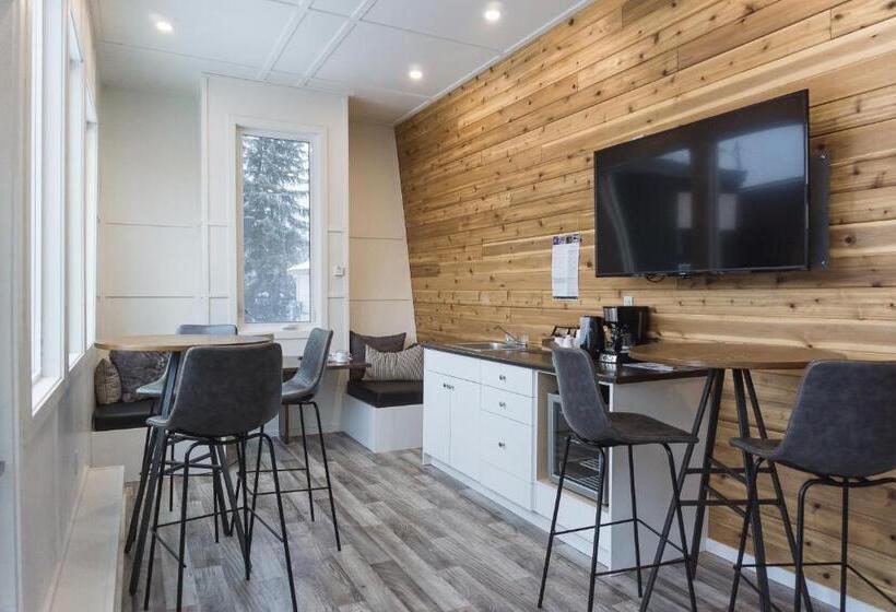 酒店 Tiny Homes By Snow Valley Lodging
