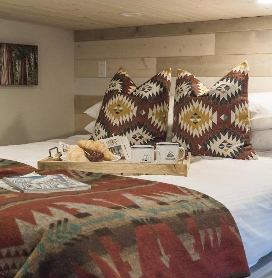 酒店 Tiny Homes By Snow Valley Lodging