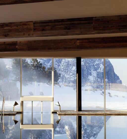 هتل Como Alpina Dolomites