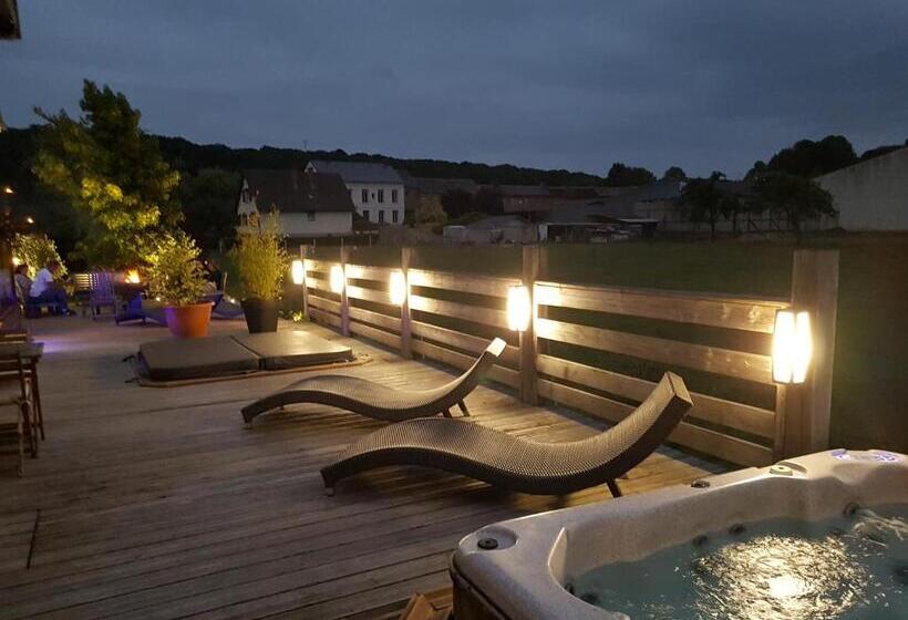 ホテル Auberge De La Durdent