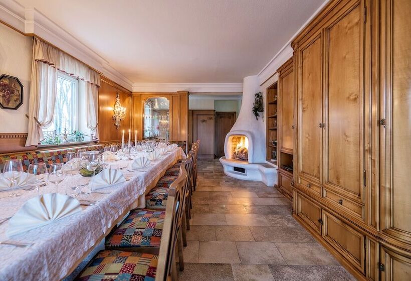 هتل Dreiflüssehof