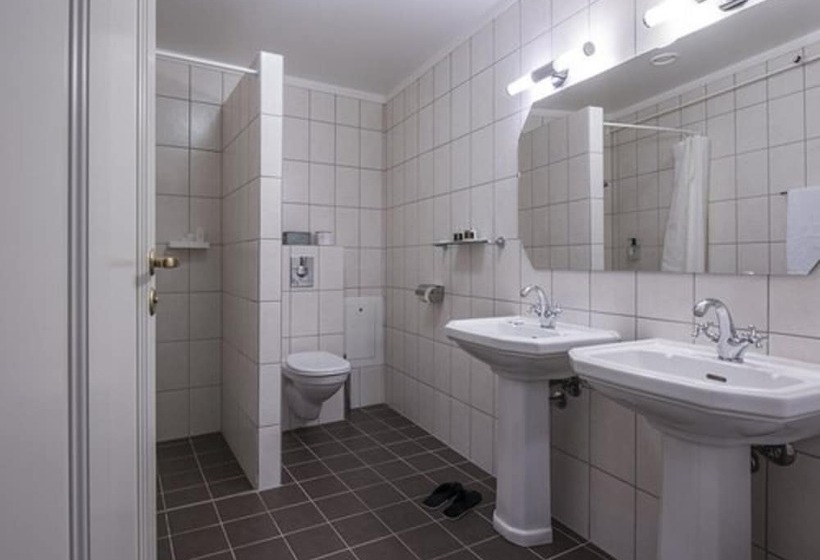 Kong Carl Unike Hoteller