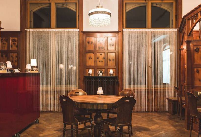 בית מלון כפרי Kurhaus Bergün