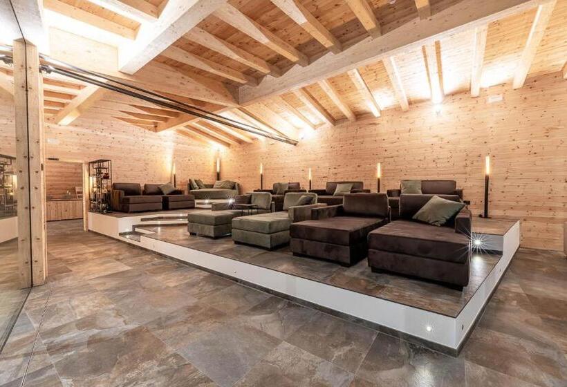 هتل Majon Miramonti