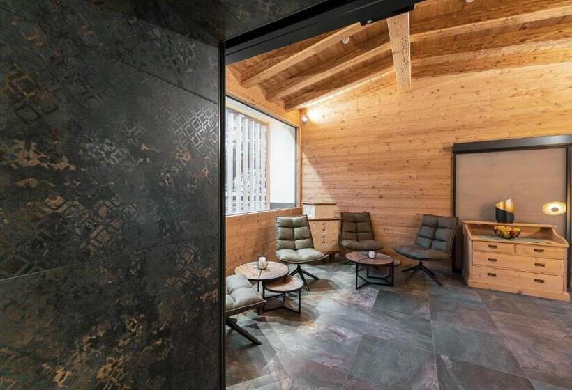 هتل Majon Miramonti