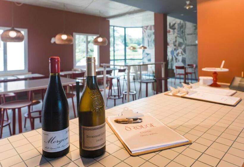 ホテル Hôtel Spa ô Rouge   Gevrey Chambertin   Teritoria