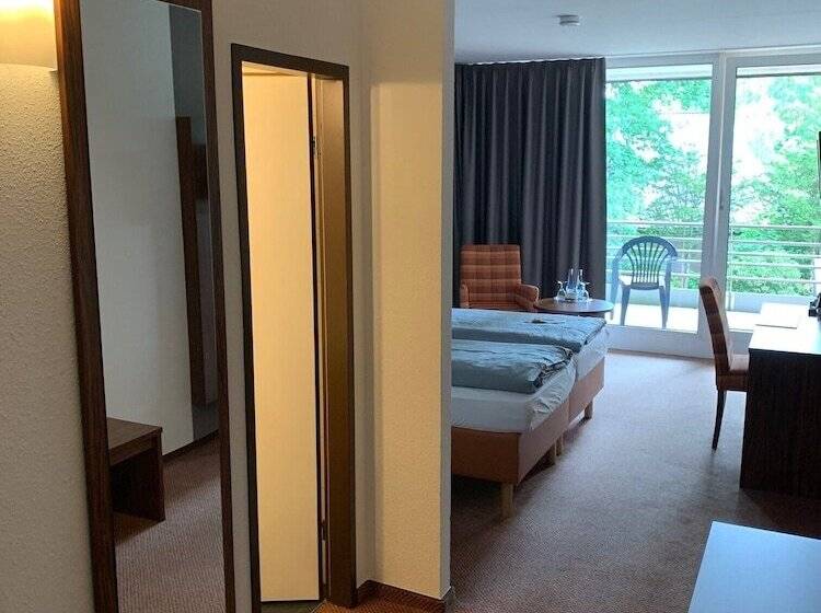 ホテル Park Der Westerwald Treff