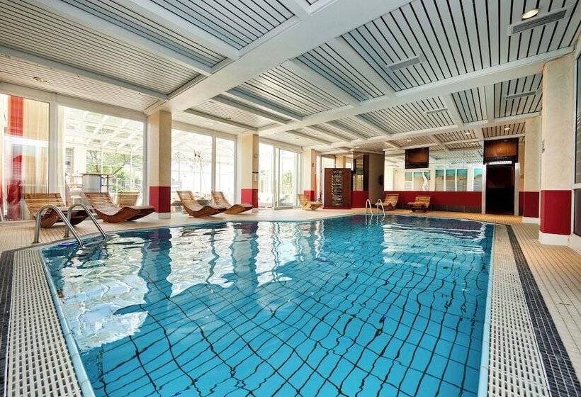 ホテル Park Der Westerwald Treff