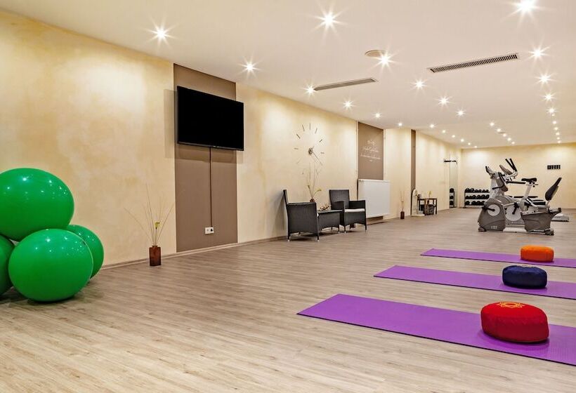 ホテル Park Der Westerwald Treff