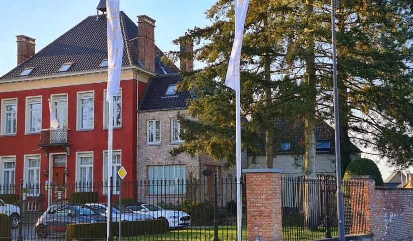 هتل Vredehof