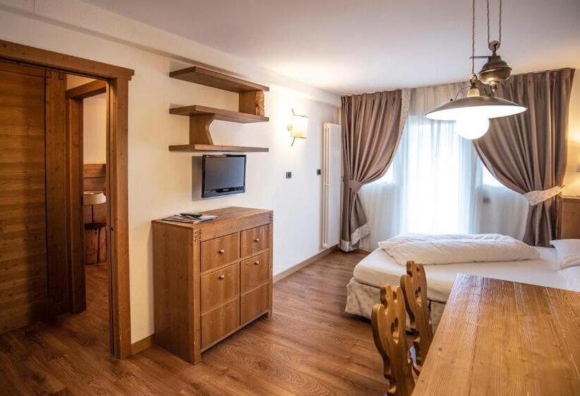 בית מלון כפרי Adler Apart