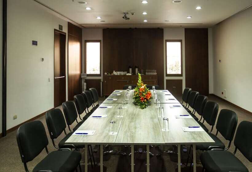 هتل Habitel Select