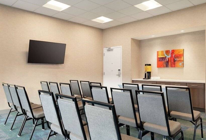 酒店 Home2 Suites By Hilton Woodland Hills