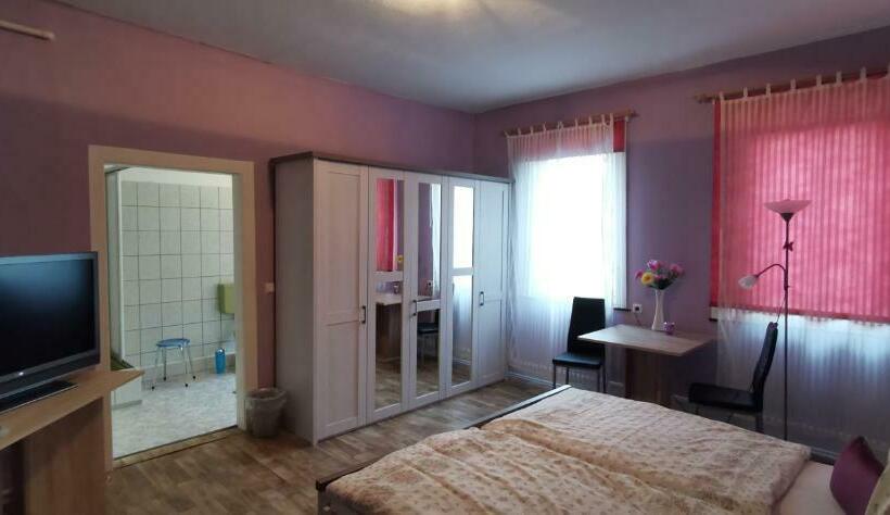 فندق Lindenhof L1