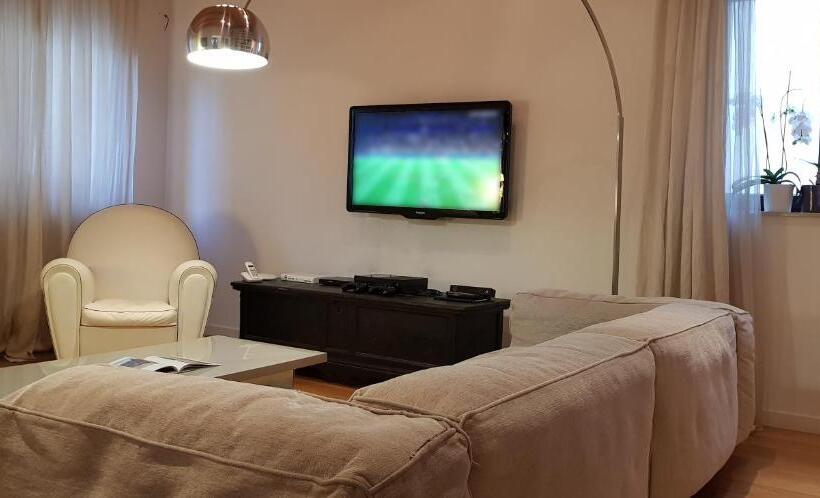 تختخواب و صبحانه Belmonte