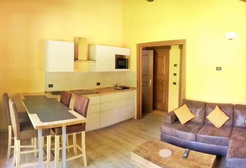 Chalet Alpina Hotel & Apartments