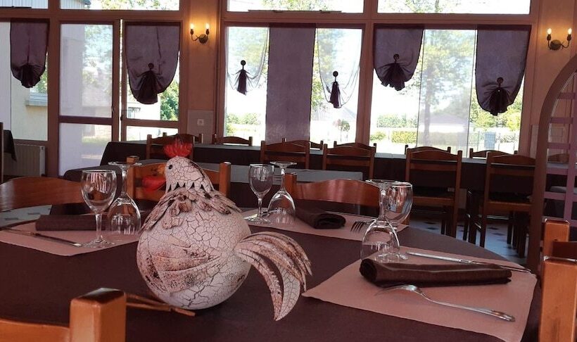 هتل Auberge De La Mandrie
