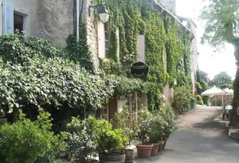 Отель Hôtel De Mirmande