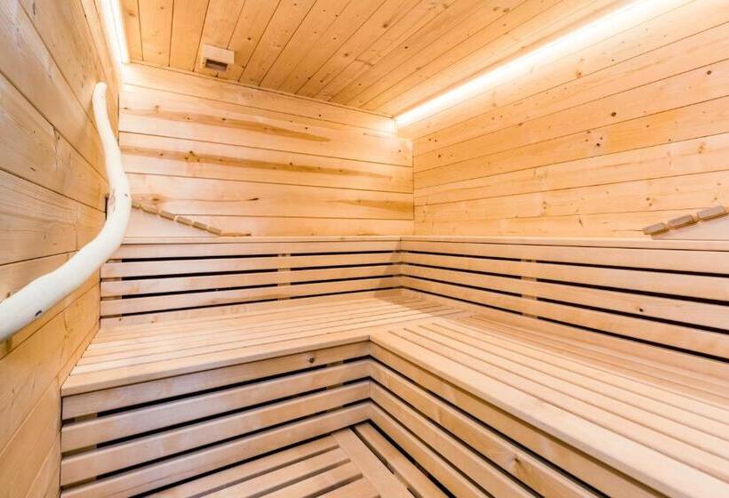 ホテル Hubertusbaude