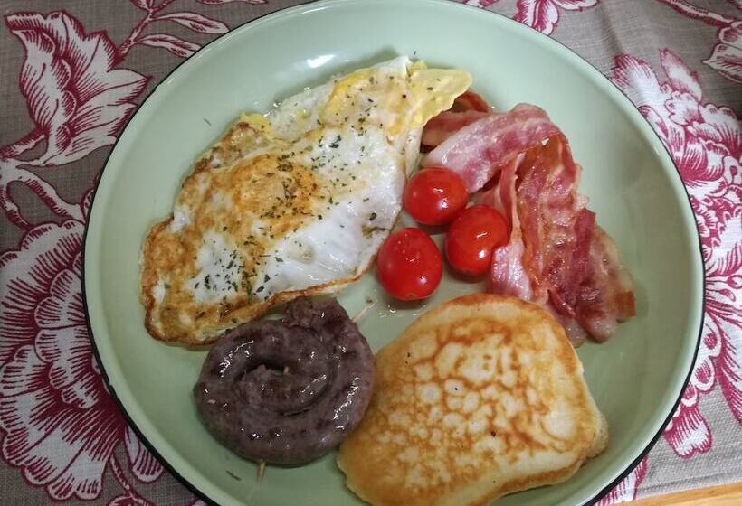 בית מלון כפרי Impangele