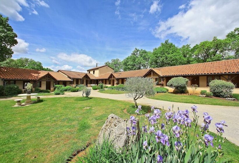 ホテル Hostellerie Du Causse