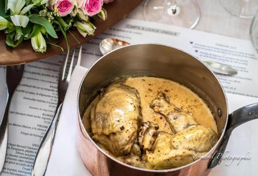 호텔 Logis Hôtel Tante Yvonne & Son Restaurant Semi Gastronomique   Lyon Nord