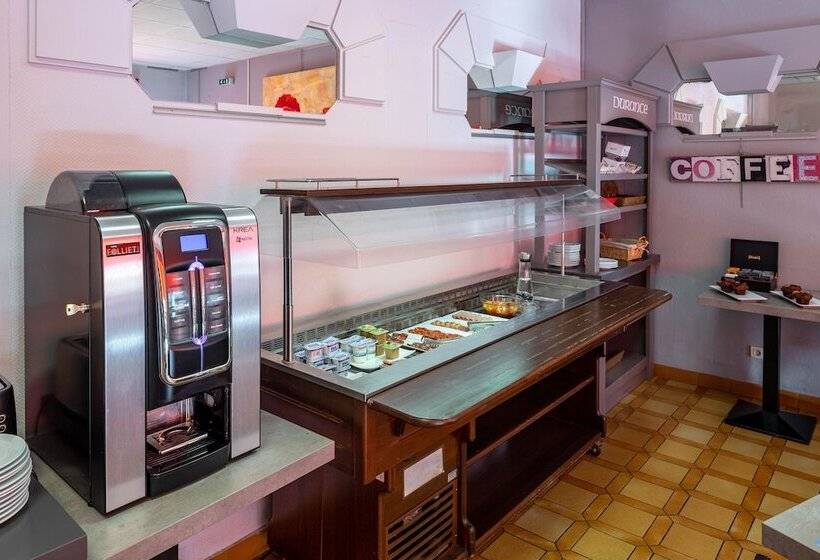 Logis Hotel Noemys Brive   Restaurant Le Teinchurier