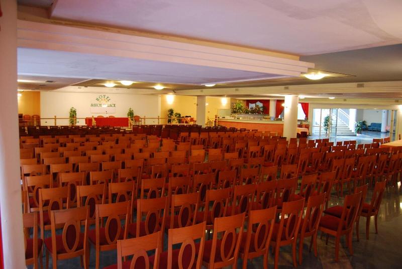 Savoy Palace   Tonellihotels