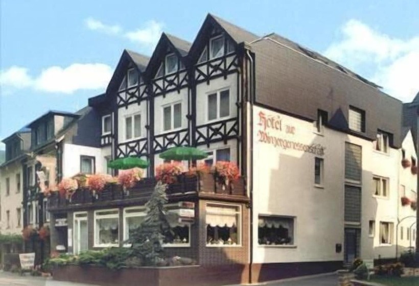 فندق Zur Winzergenossenschaft