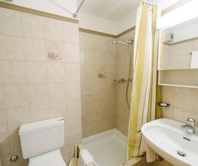 Seven Alpina Boutique