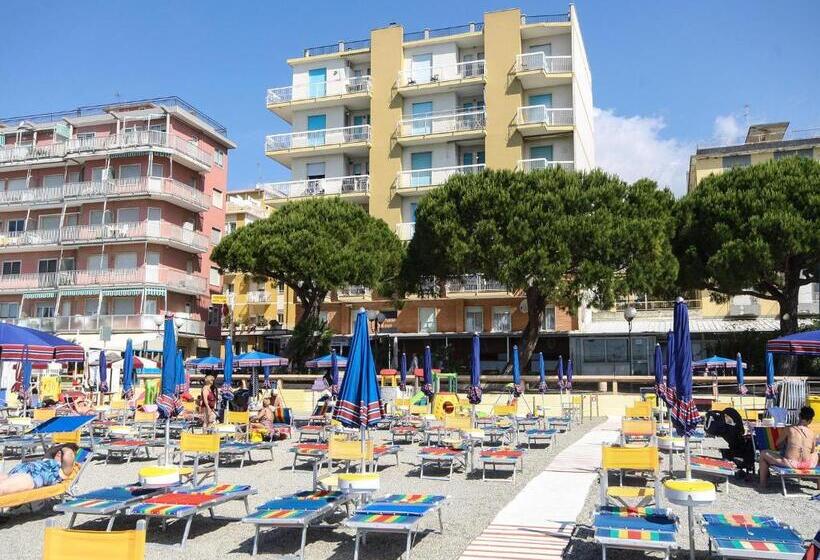 هتل Albergo Anita